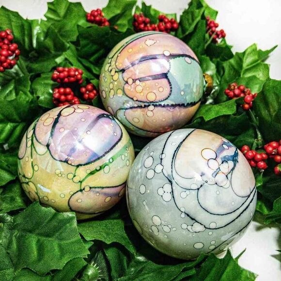 3 Glass Pastel Watercolor Globe Ball Hot Air Balloon Ornaments - Picture 1 of 7